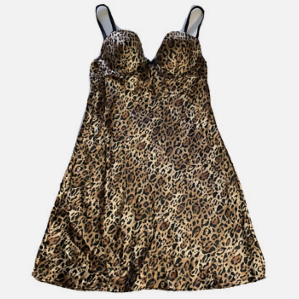 Victoria's Secret Nightie Cheetah Leopard W/Black Lace Padded Bra Size 36C